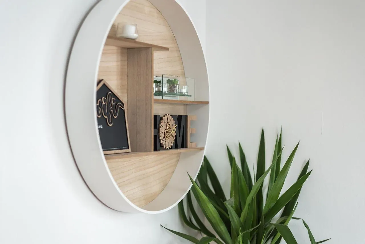 Modern Spacious 3 Bedroom City Centre Apartment - Free Parking - Private Balcony Edinburgh Birleşik Krallık